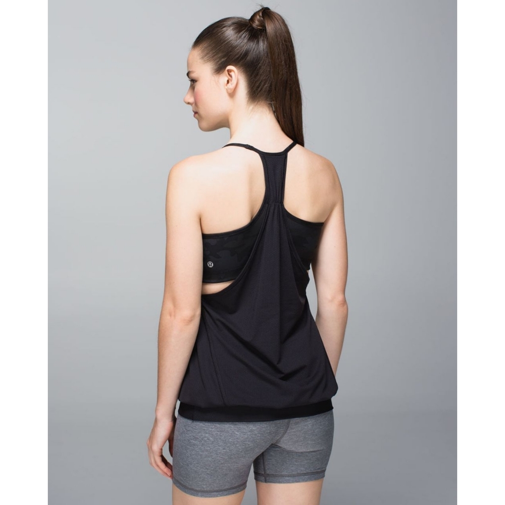 Lululemon no limits tank